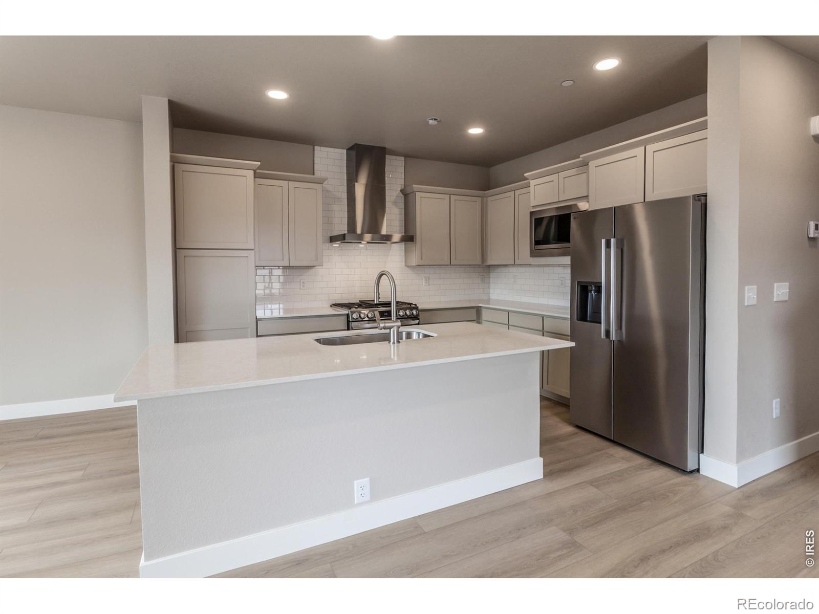 MLS Image #10 for 4916  autumn leaf drive,timnath, Colorado