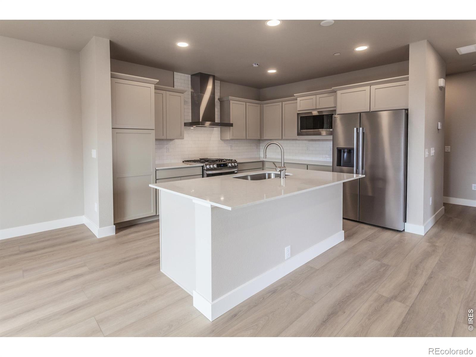 MLS Image #11 for 4916  autumn leaf drive,timnath, Colorado