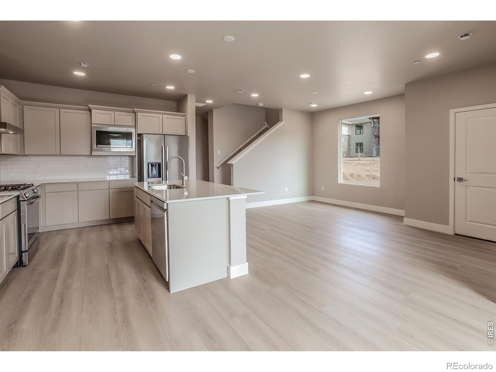MLS Image #8 for 4916  autumn leaf drive,timnath, Colorado