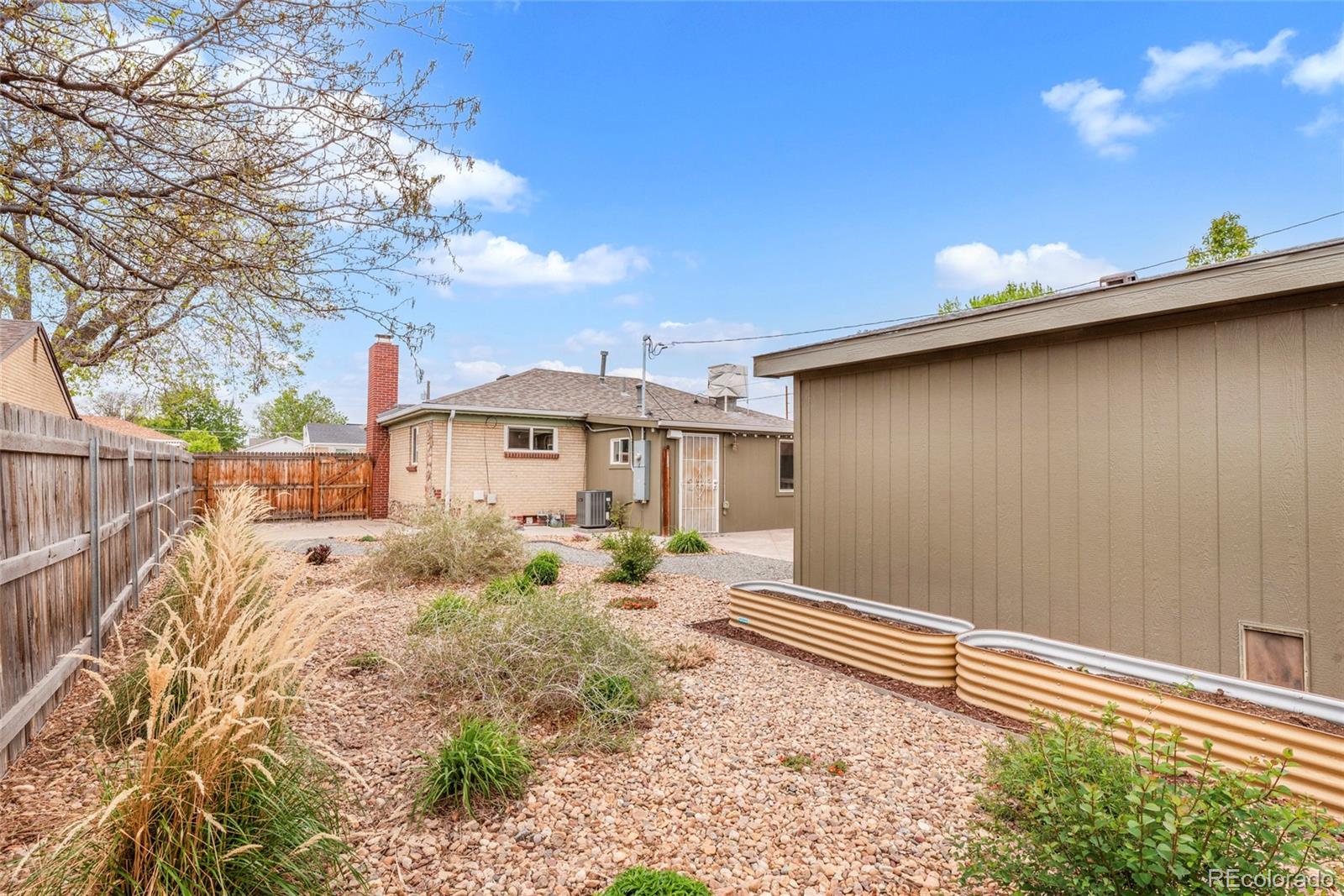 MLS Image #15 for 1326 s clay street,denver, Colorado