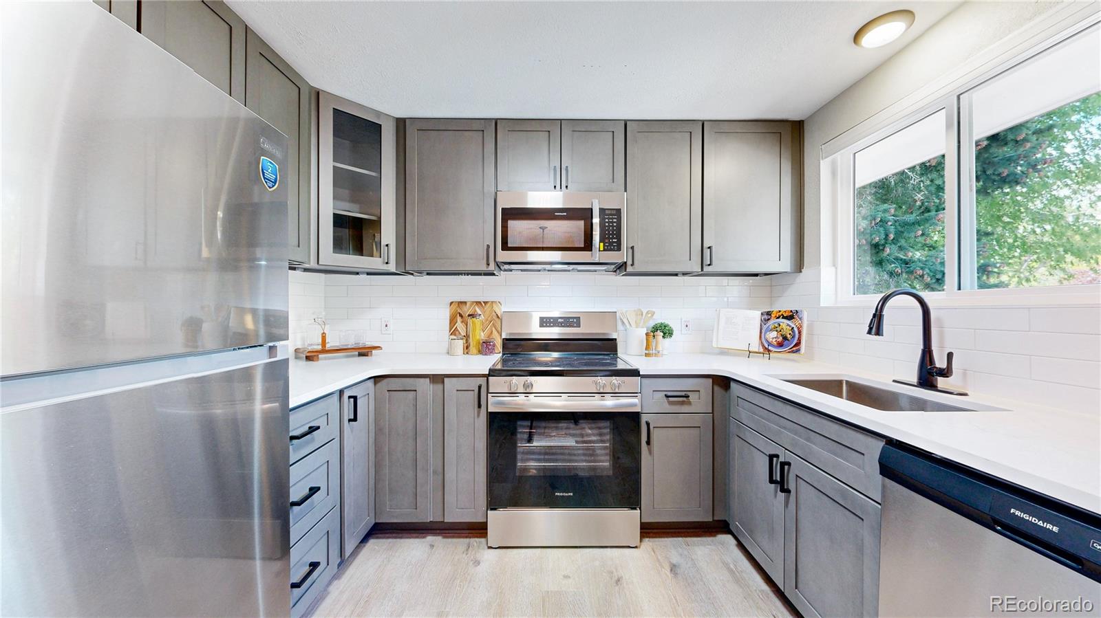 MLS Image #14 for 9395-9397 w 45th avenue,wheat ridge, Colorado
