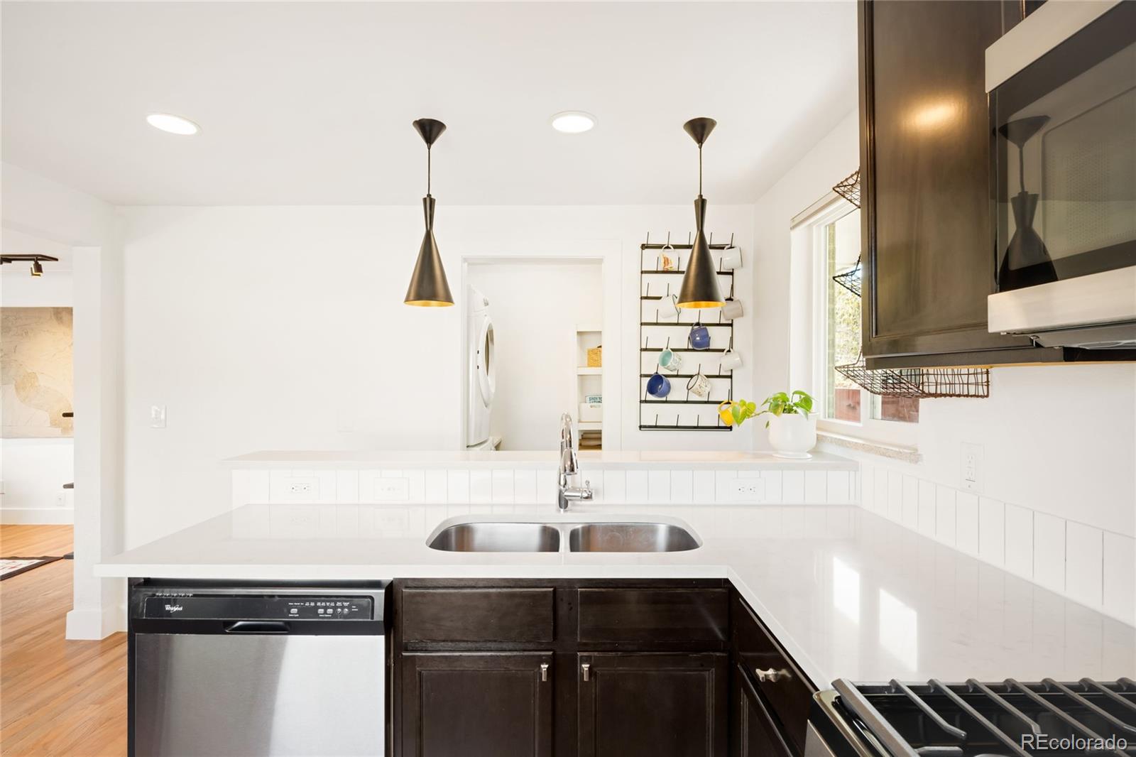 MLS Image #13 for 2504 s williams street,denver, Colorado