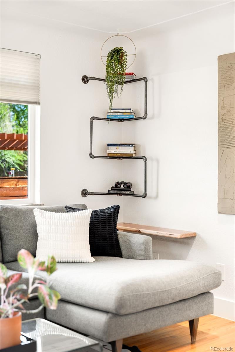 MLS Image #7 for 2504 s williams street,denver, Colorado
