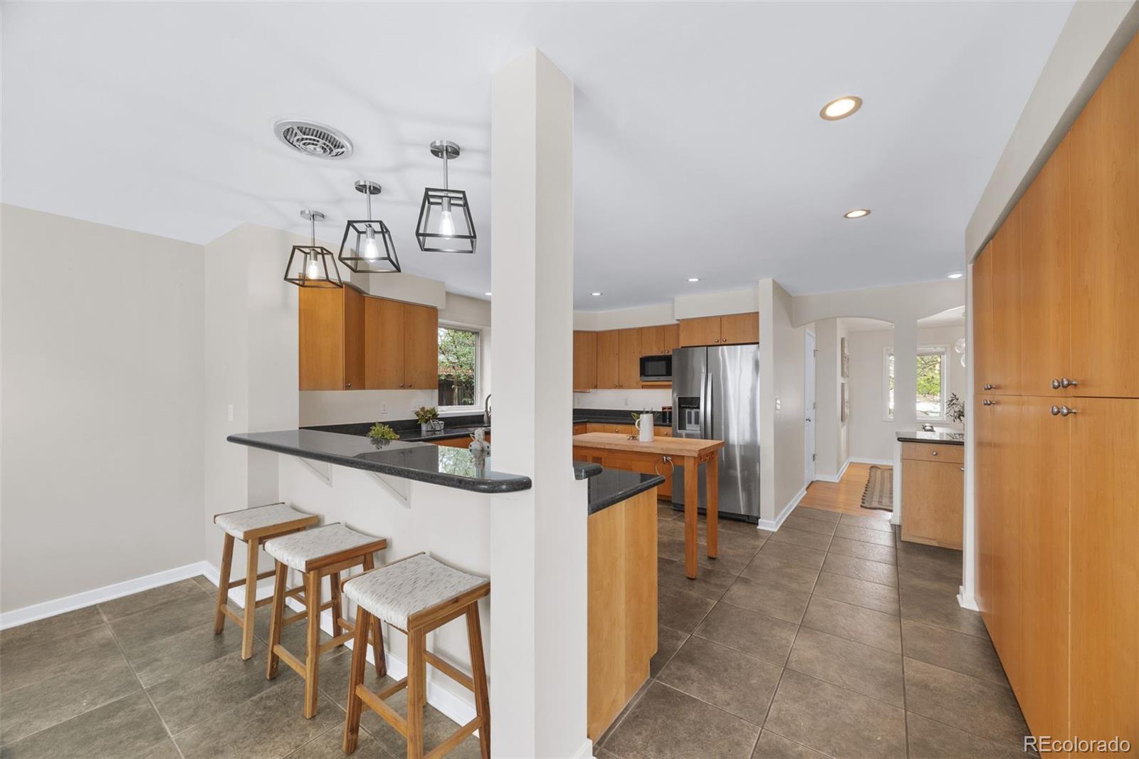 MLS Image #13 for 1941 s fillmore street,denver, Colorado