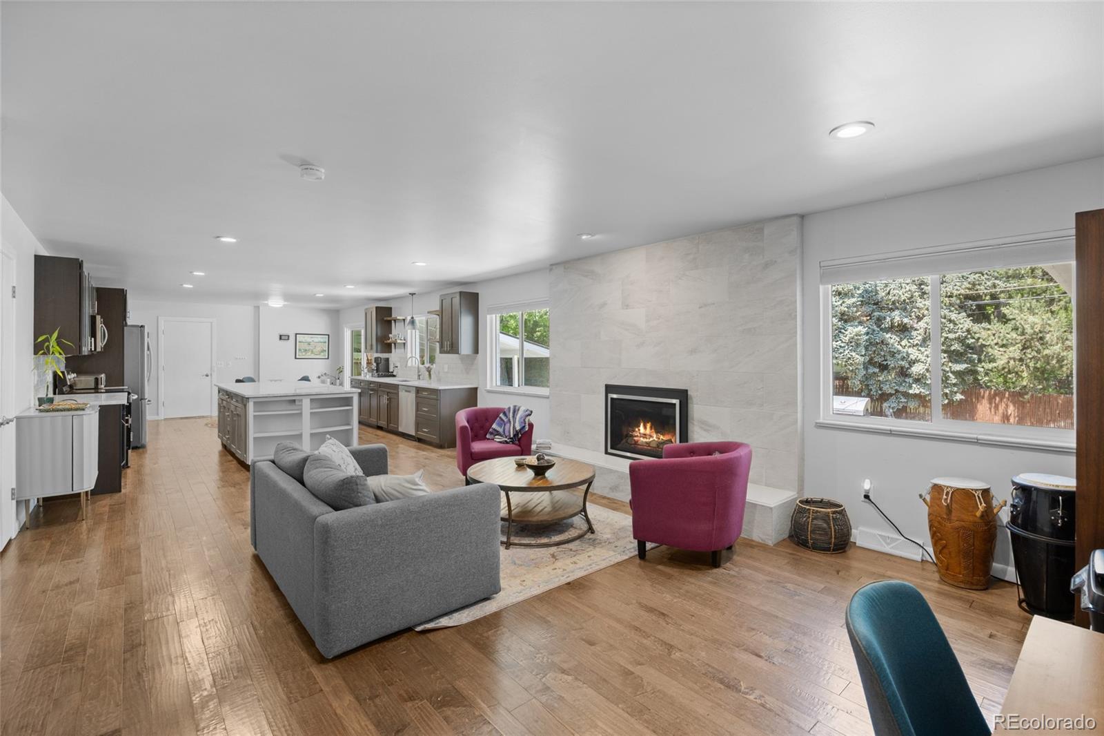 MLS Image #16 for 3941 s hillcrest drive,denver, Colorado