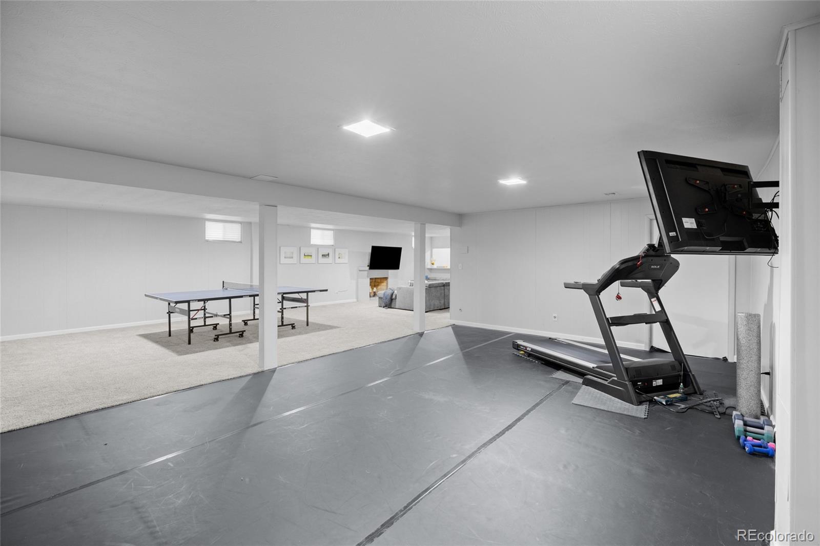 MLS Image #36 for 3941 s hillcrest drive,denver, Colorado