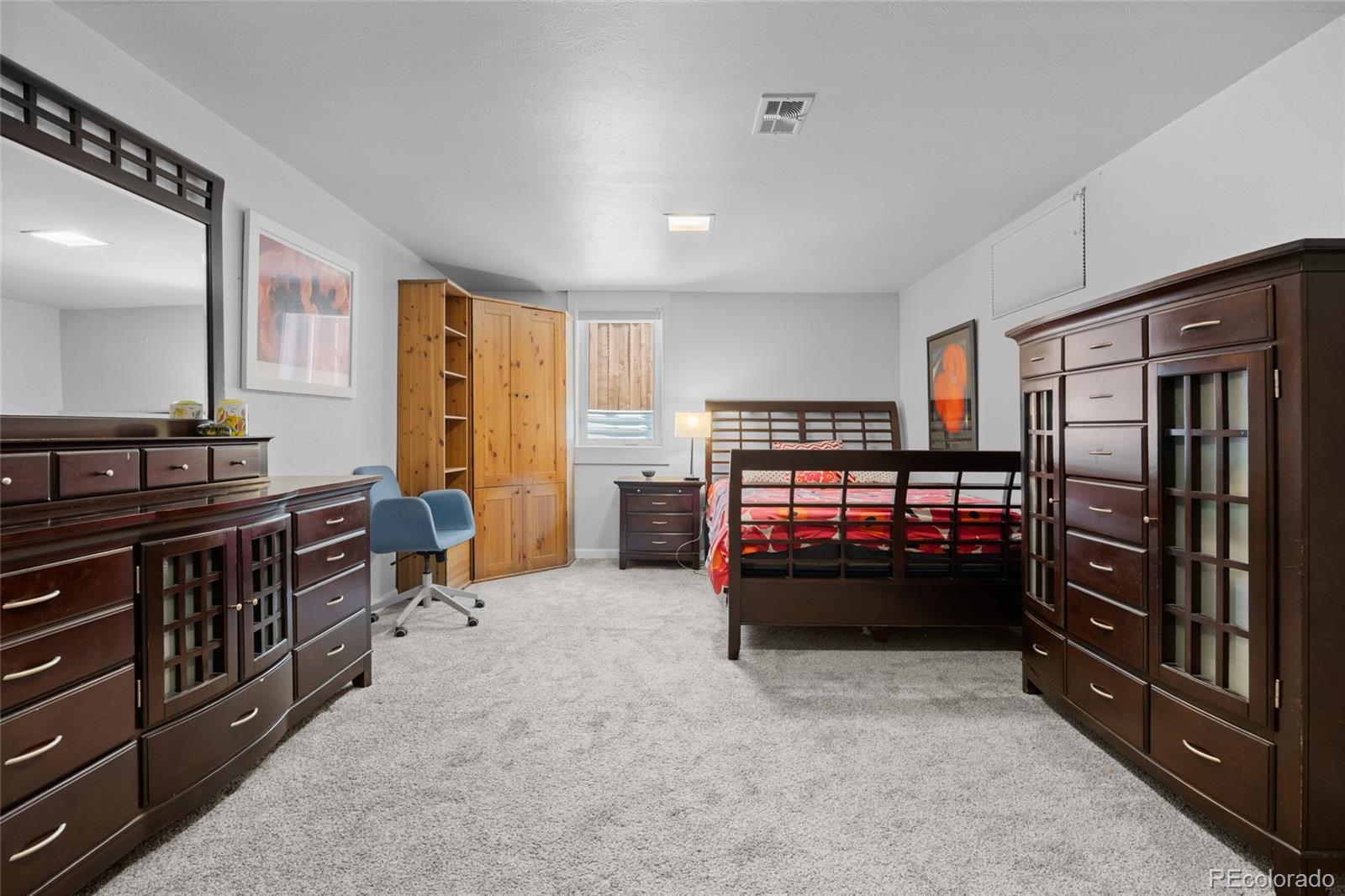 MLS Image #38 for 3941 s hillcrest drive,denver, Colorado