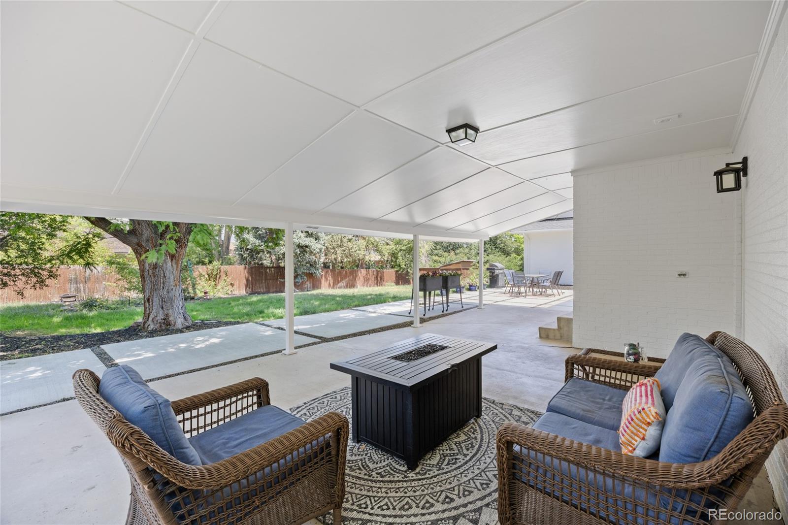 MLS Image #43 for 3941 s hillcrest drive,denver, Colorado