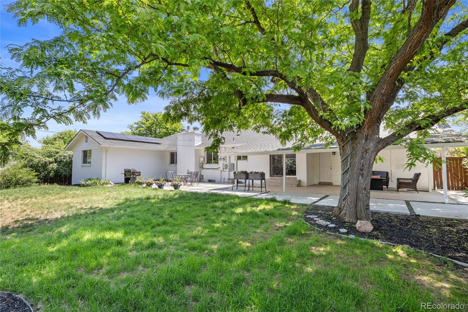 MLS Image #45 for 3941 s hillcrest drive,denver, Colorado