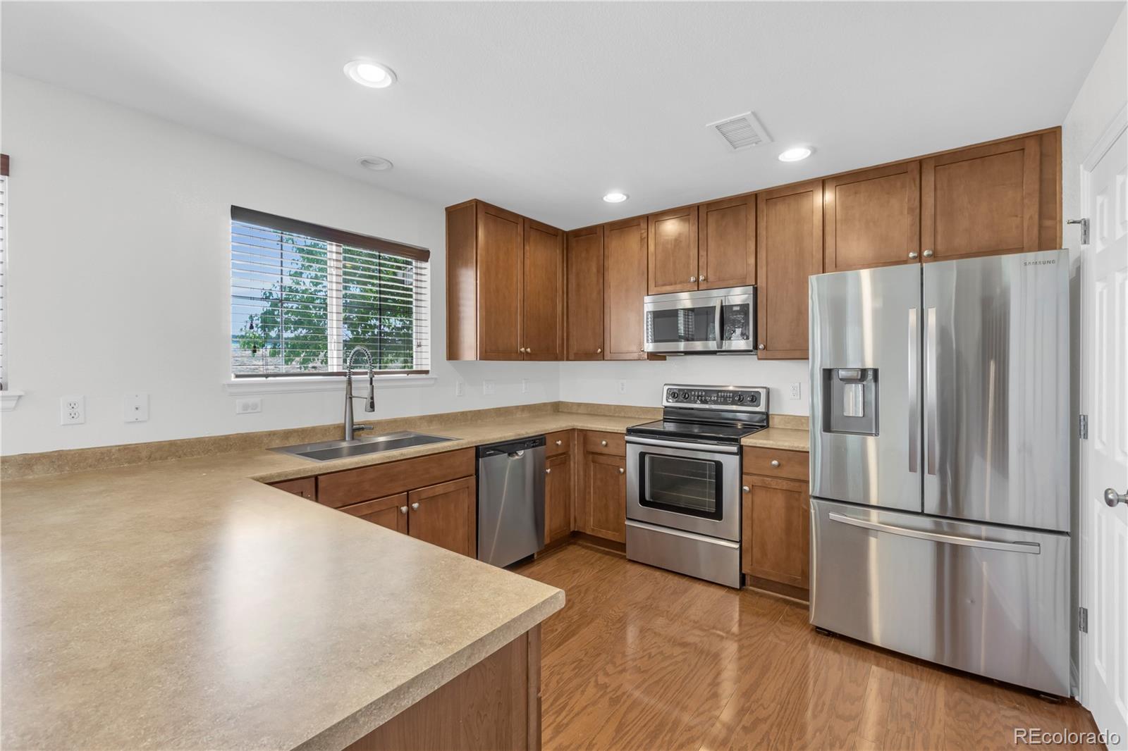 MLS Image #17 for 11959  riverstone circle,henderson, Colorado