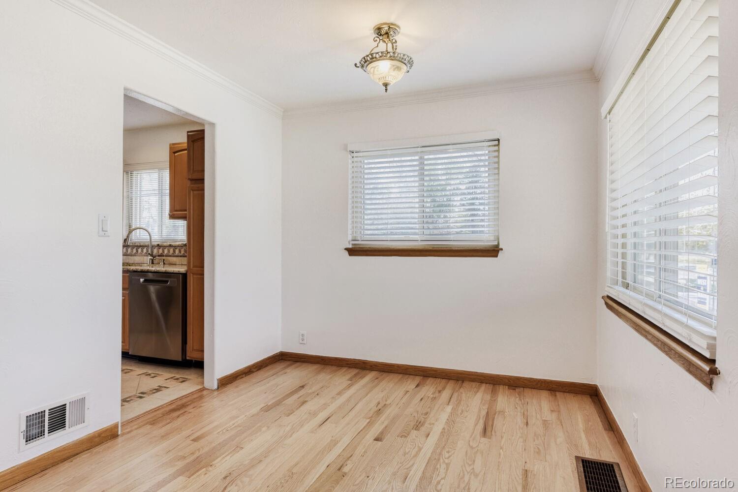 MLS Image #12 for 5896 s lakeview street,littleton, Colorado