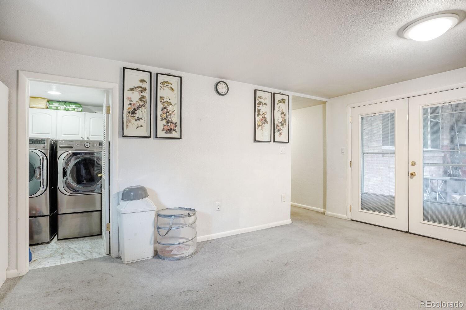 MLS Image #18 for 513 s magnolia lane,denver, Colorado
