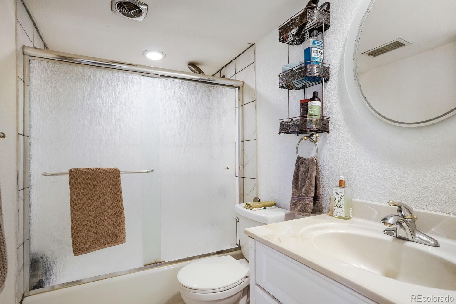 MLS Image #22 for 513 s magnolia lane,denver, Colorado