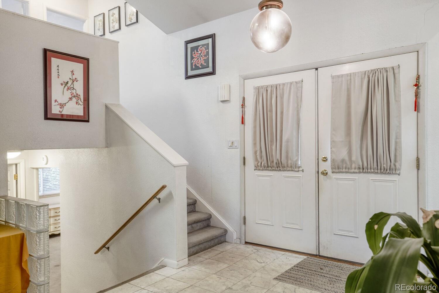 MLS Image #3 for 513 s magnolia lane,denver, Colorado