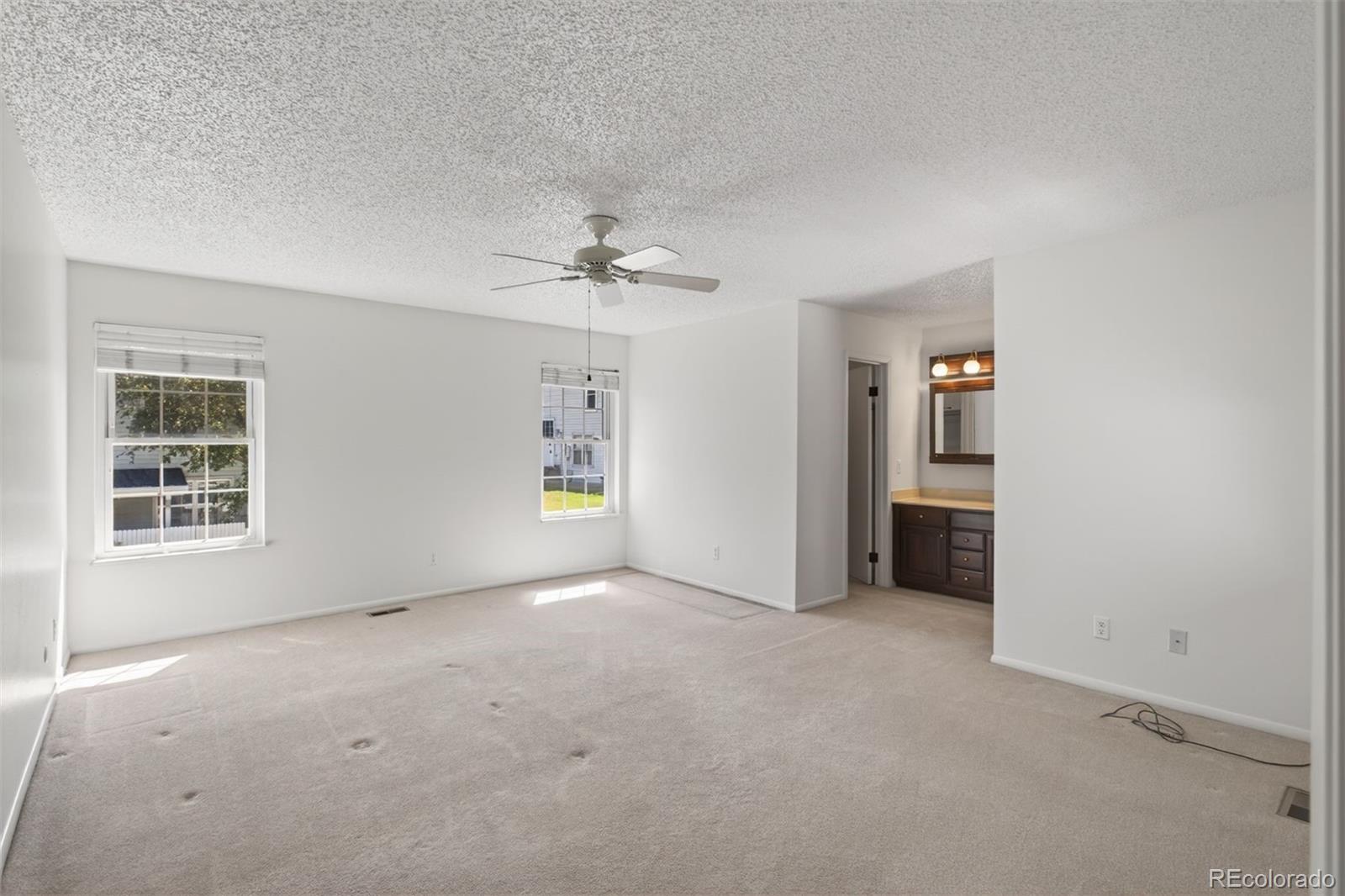 MLS Image #17 for 2558 s vaughn way,aurora, Colorado