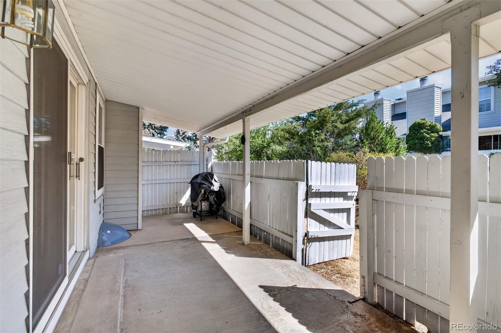 MLS Image #26 for 2558 s vaughn way,aurora, Colorado