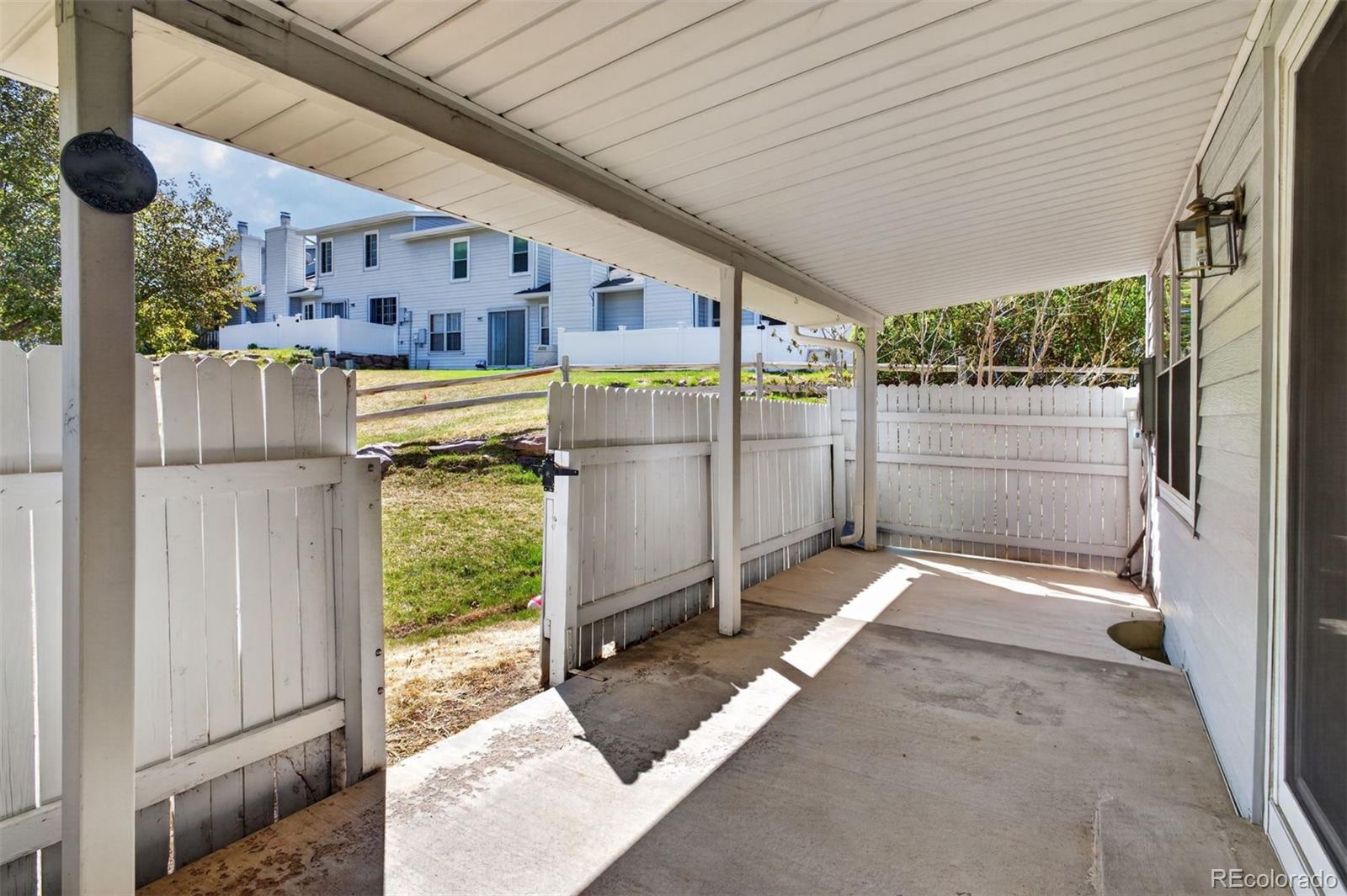 MLS Image #28 for 2558 s vaughn way,aurora, Colorado