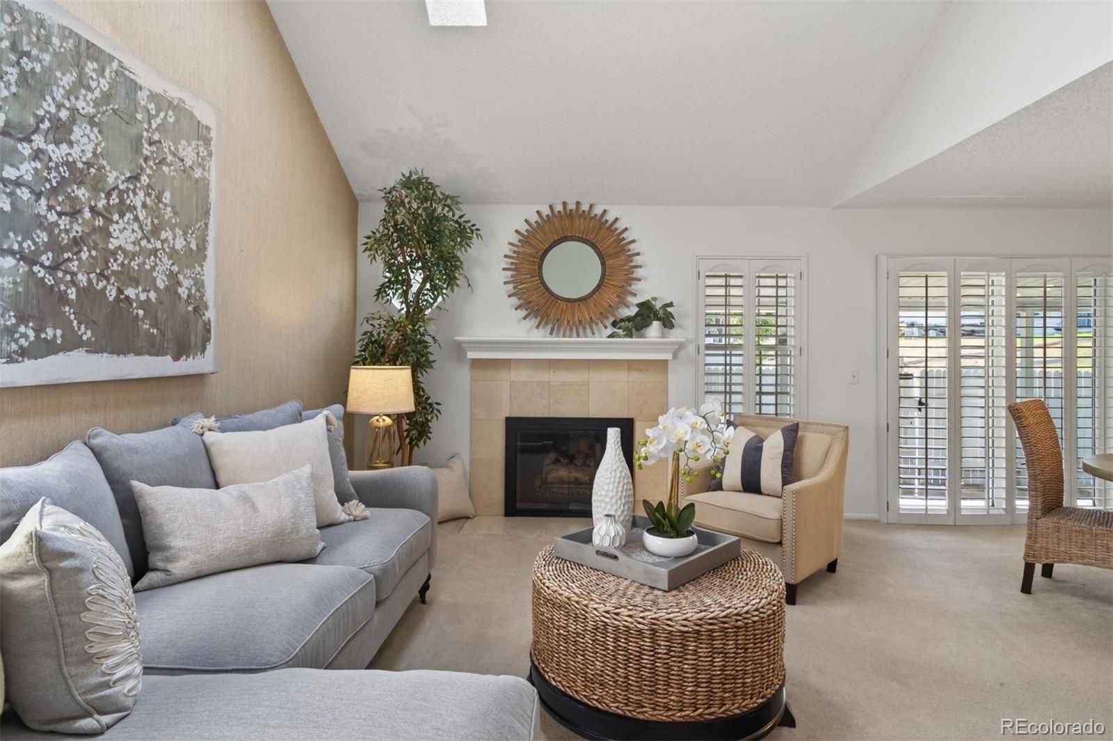 MLS Image #5 for 2558 s vaughn way,aurora, Colorado