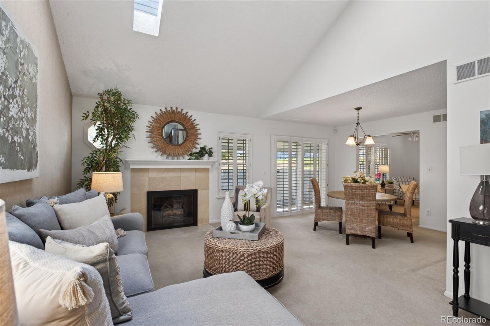 MLS Image #6 for 2558 s vaughn way,aurora, Colorado