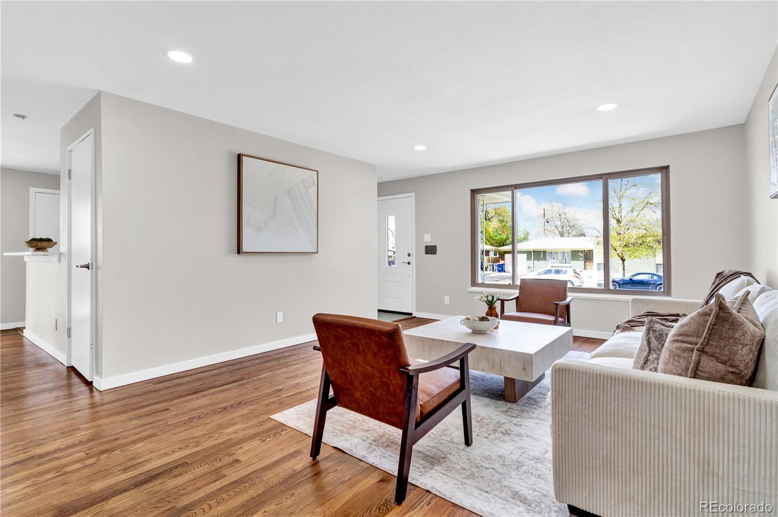 MLS Image #10 for 3040  cimarron street,aurora, Colorado
