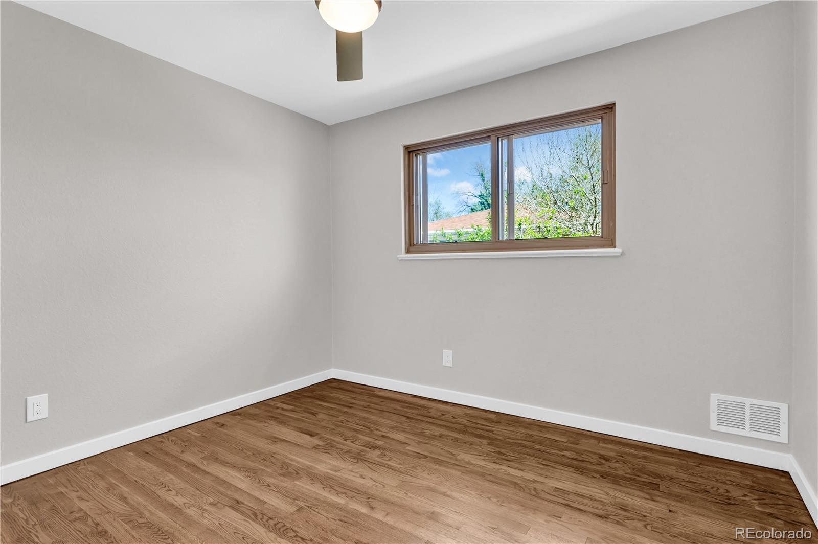 MLS Image #16 for 3040  cimarron street,aurora, Colorado