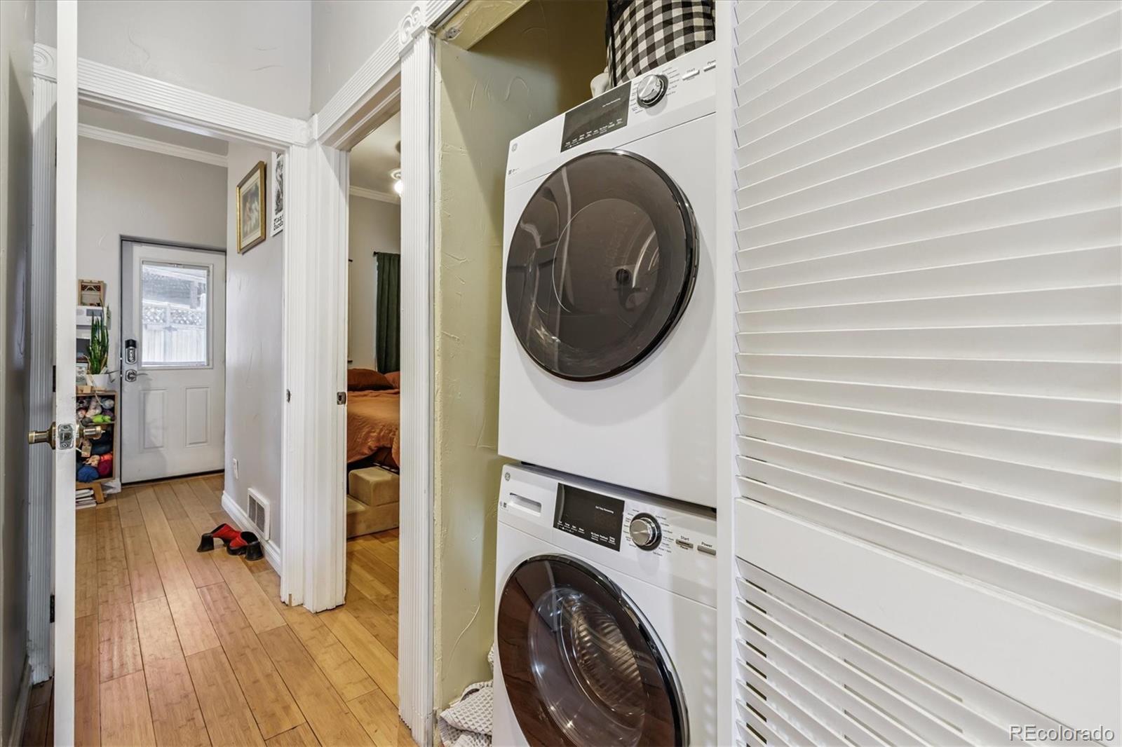 MLS Image #16 for 3119  downing street 1,denver, Colorado