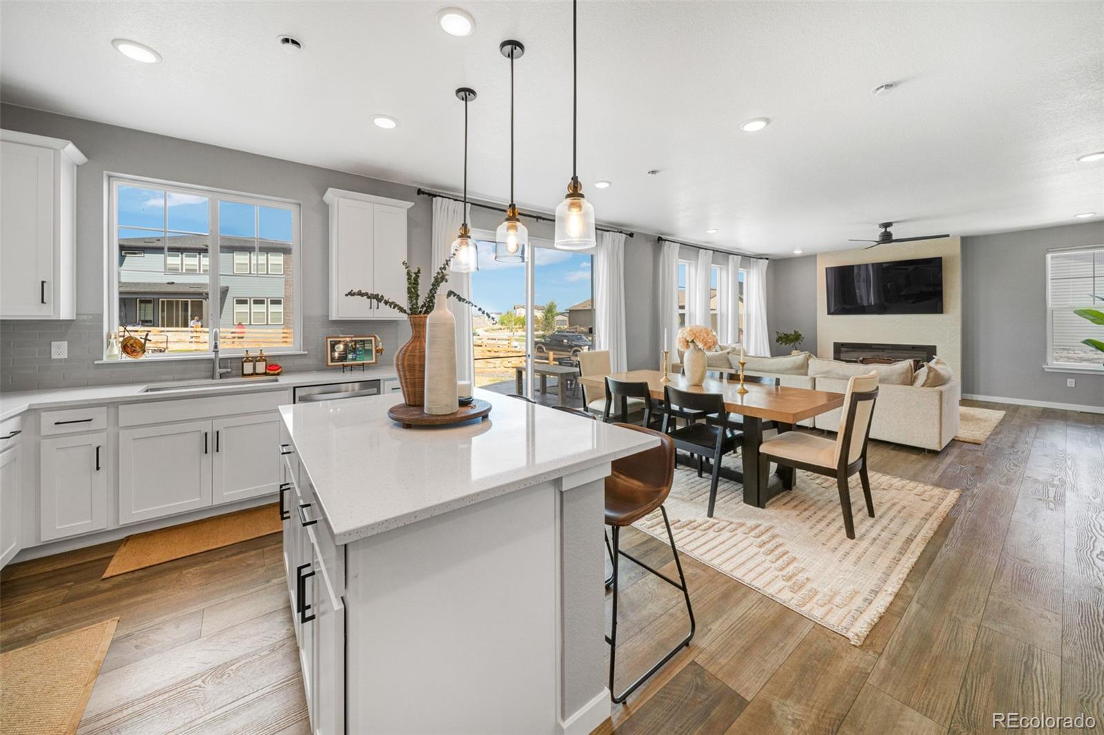 MLS Image #11 for 3906 n catawba way,aurora, Colorado