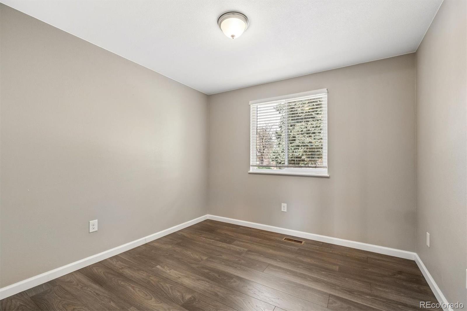 MLS Image #14 for 3106 s olathe way,aurora, Colorado