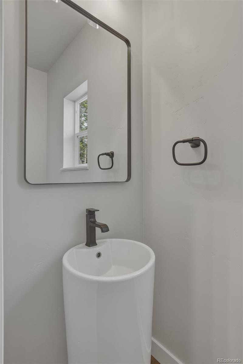 MLS Image #14 for 920  copper drive,leadville, Colorado