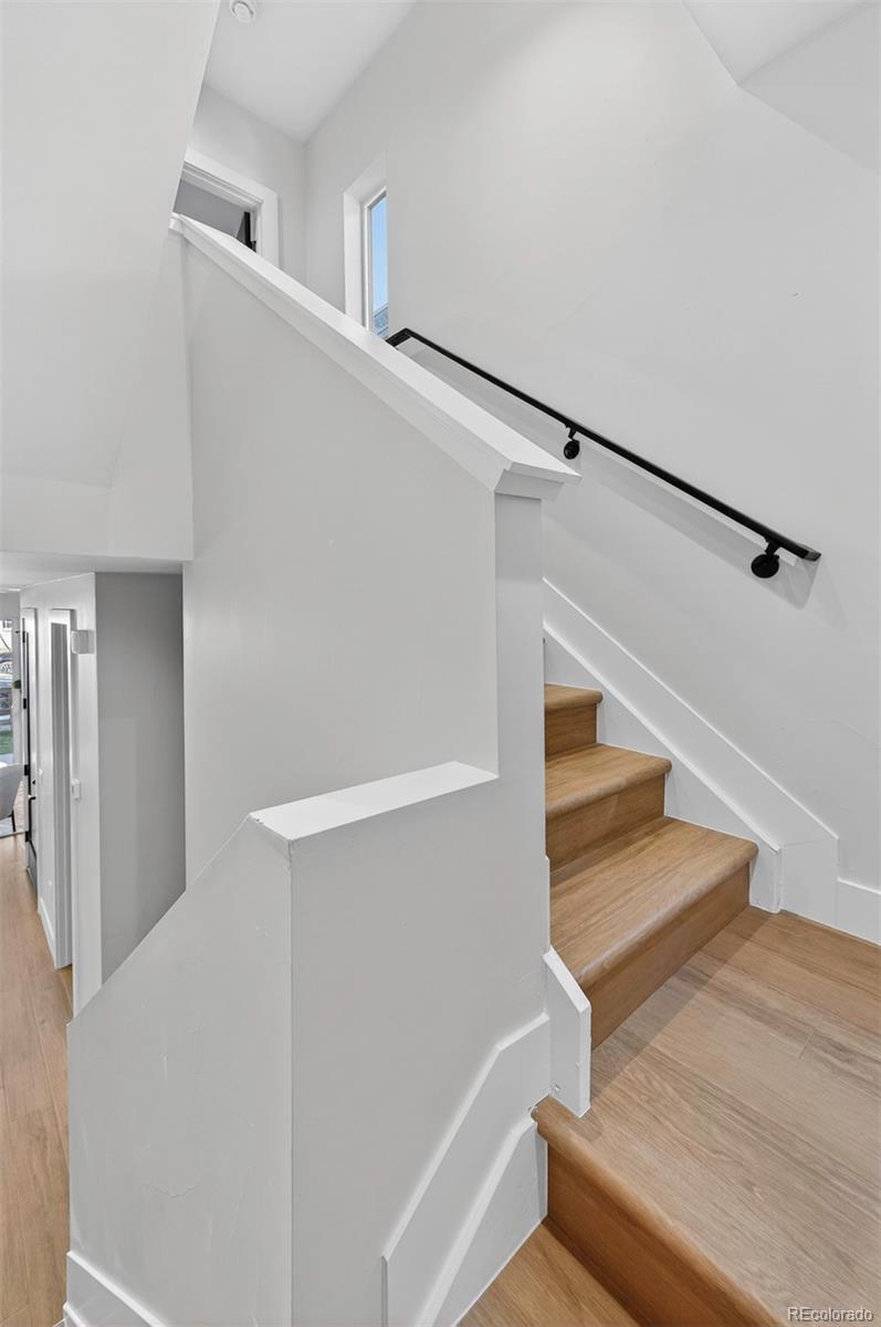 MLS Image #11 for 826  cherry street,denver, Colorado