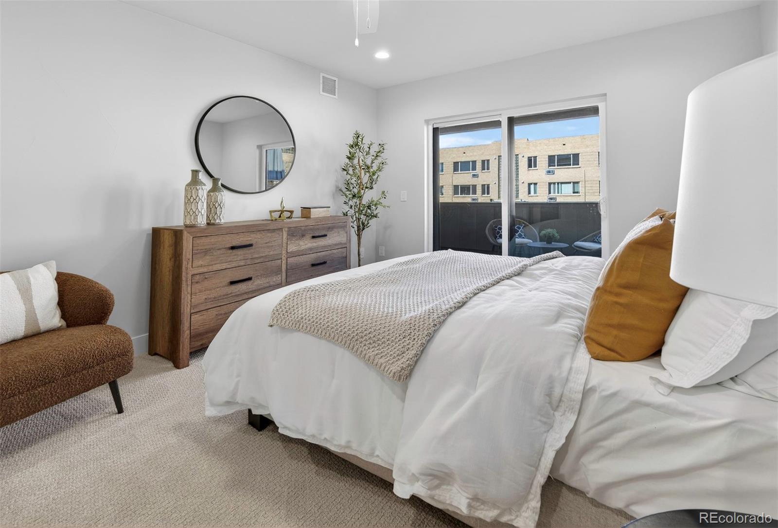 MLS Image #12 for 826  cherry street,denver, Colorado