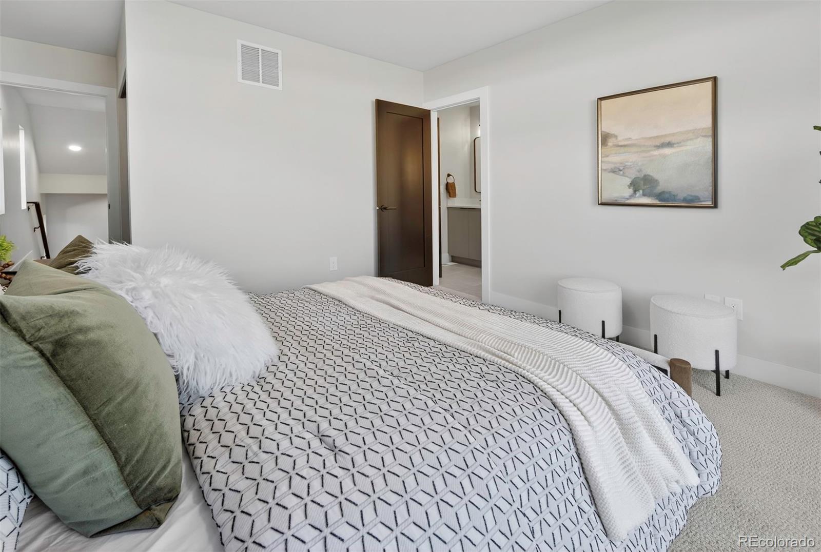 MLS Image #20 for 826  cherry street,denver, Colorado