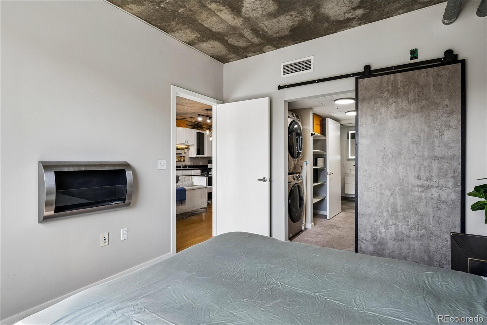 MLS Image #18 for 1475  delgany street 605,denver, Colorado