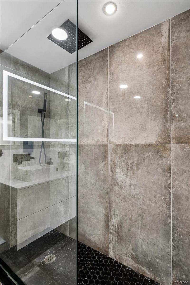 MLS Image #24 for 1475  delgany street 605,denver, Colorado