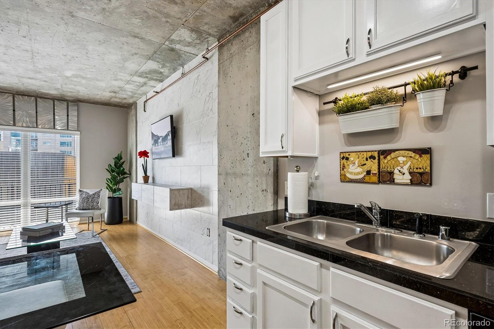 MLS Image #8 for 1475  delgany street 605,denver, Colorado