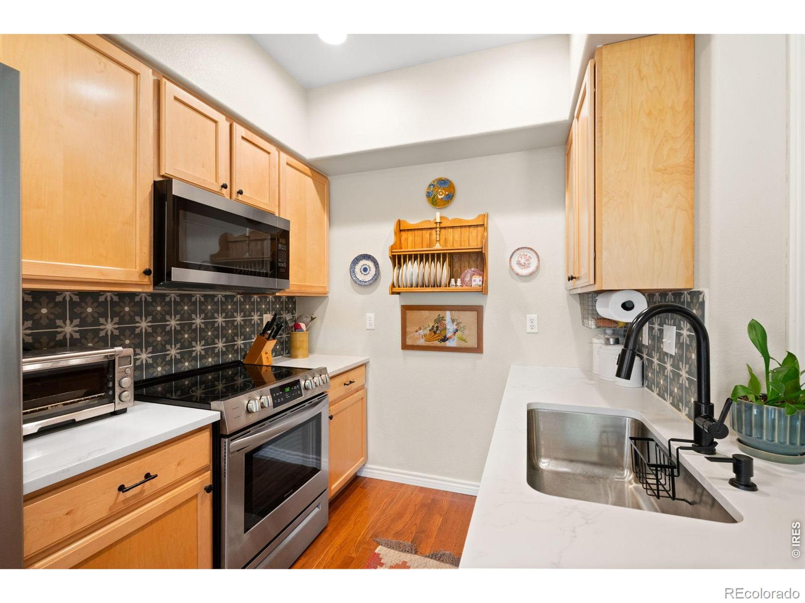MLS Image #8 for 835  kane drive,longmont, Colorado