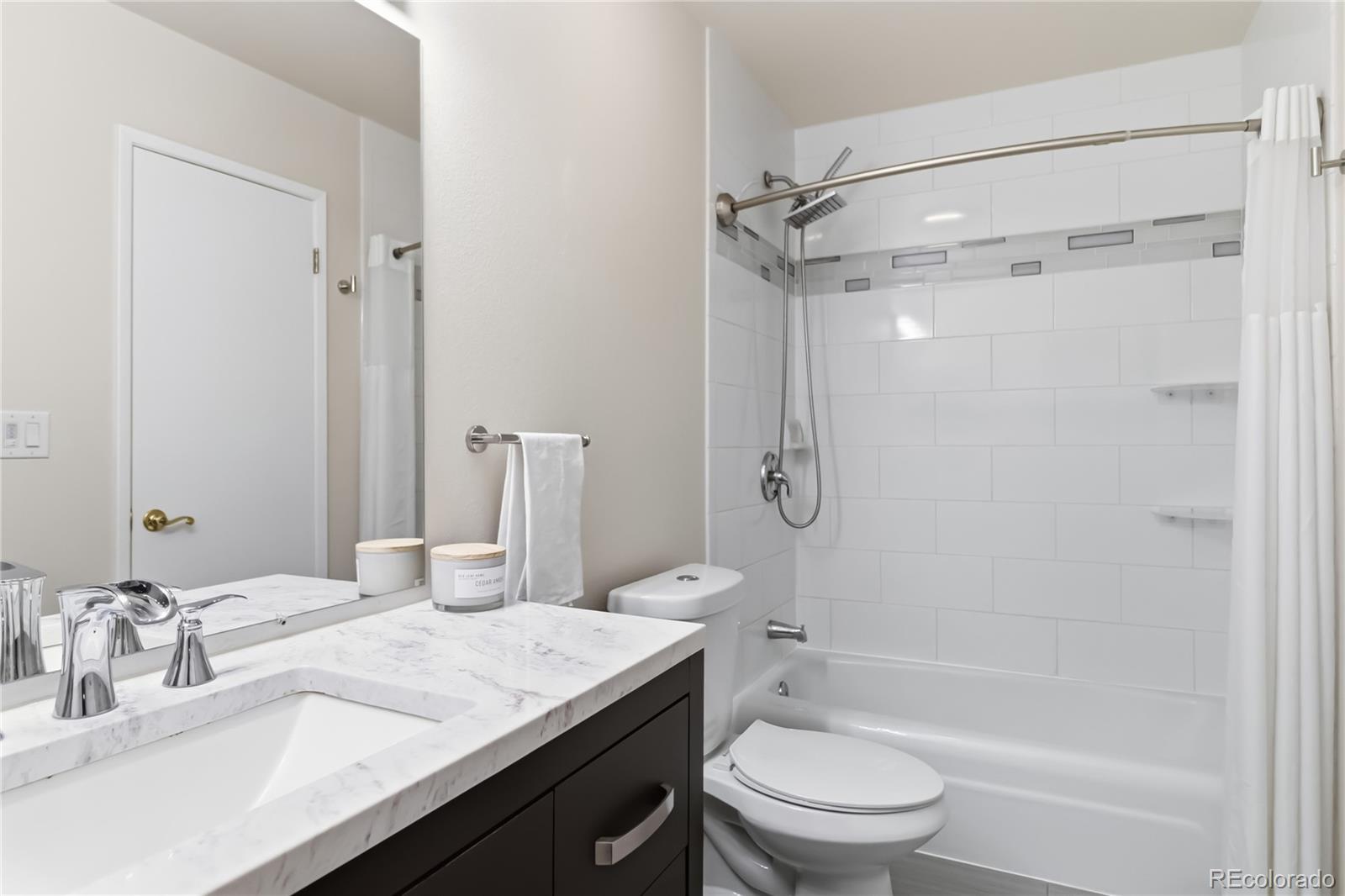 MLS Image #18 for 12516 w virginia avenue,lakewood, Colorado