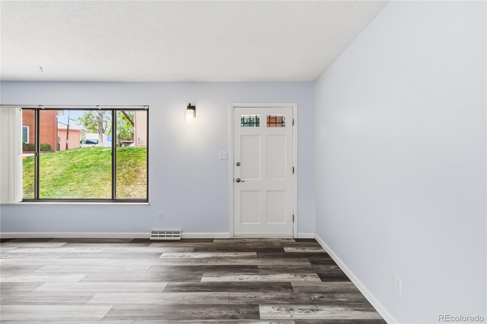 MLS Image #3 for 12516 w virginia avenue,lakewood, Colorado