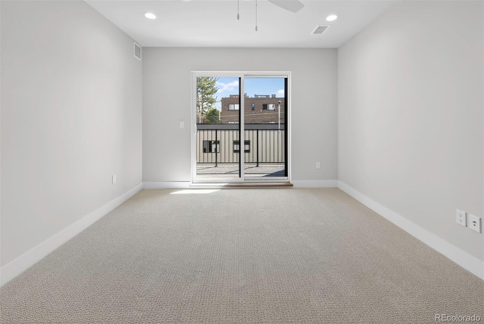MLS Image #20 for 826 n cherry street,denver, Colorado
