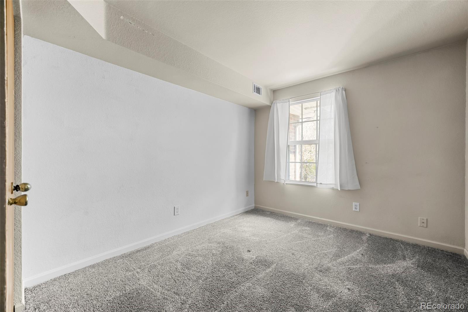 MLS Image #13 for 2856  17th avenue,greeley, Colorado