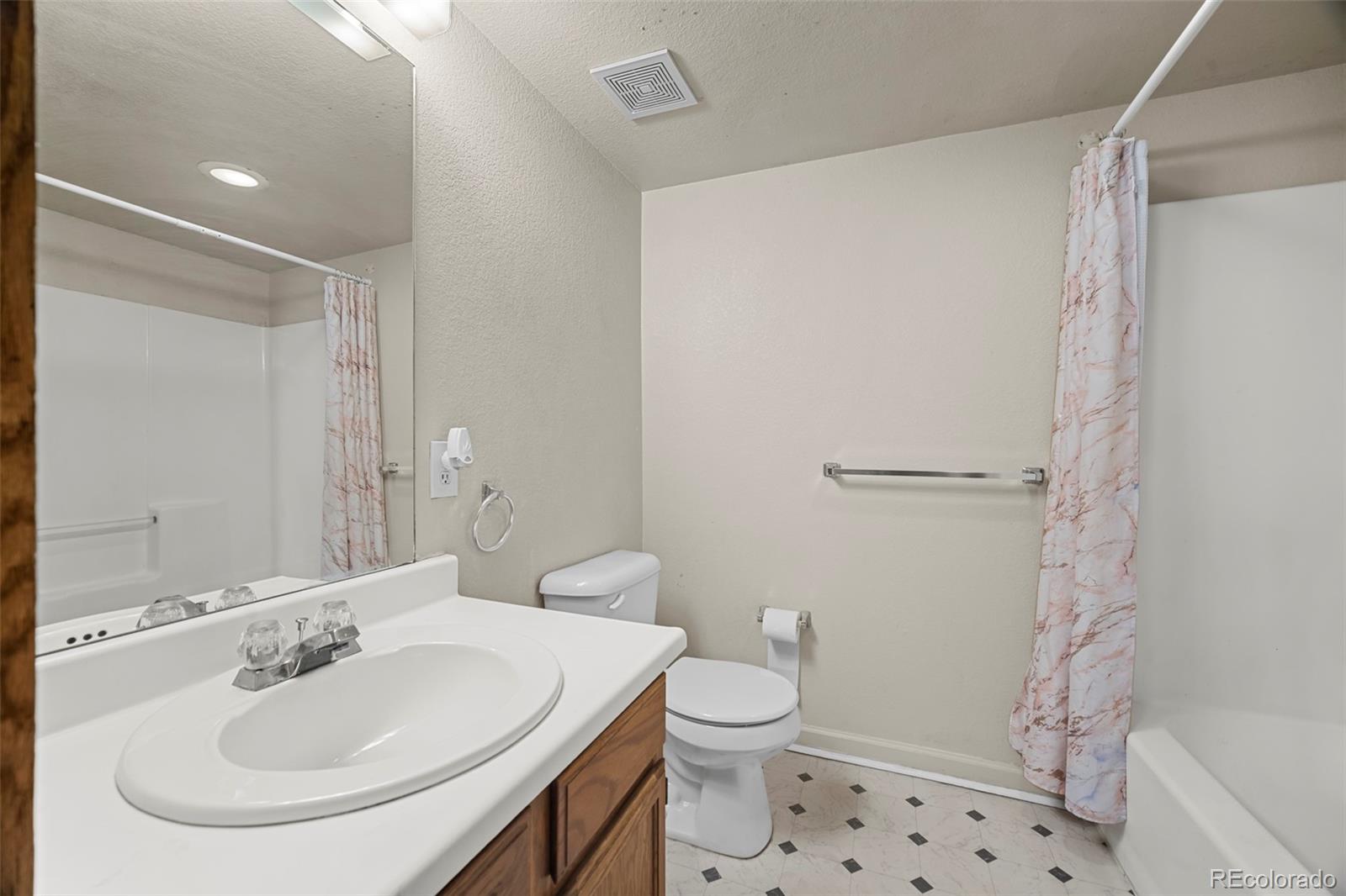 MLS Image #25 for 2856  17th avenue,greeley, Colorado