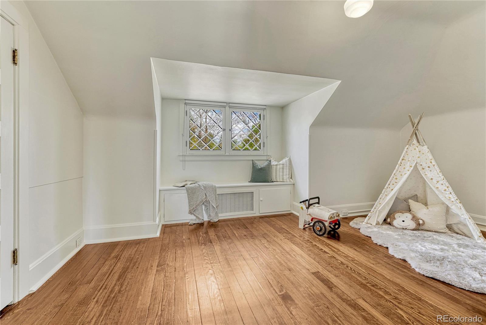 MLS Image #28 for 777 n williams street,denver, Colorado