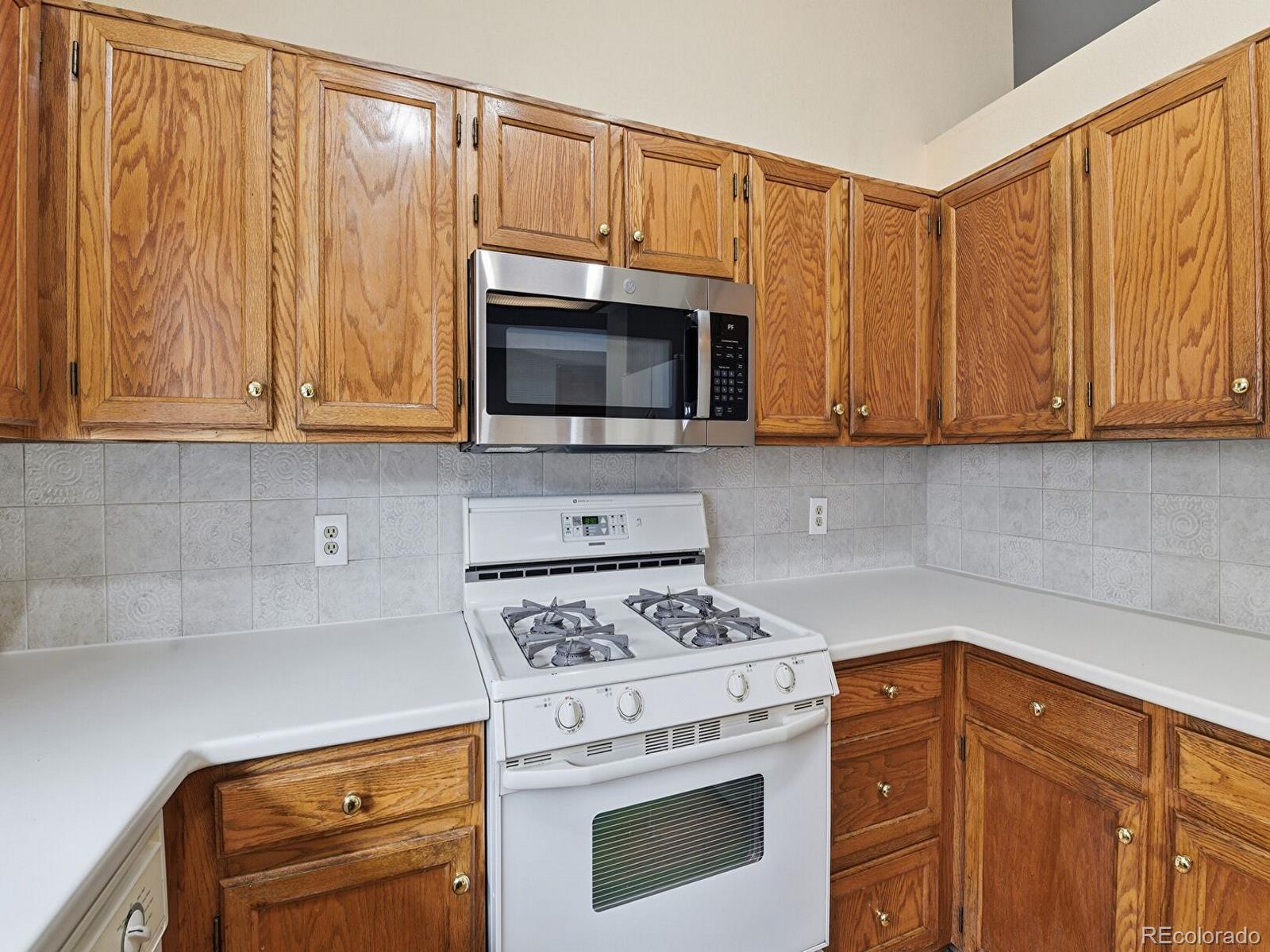 MLS Image #11 for 3617 s fundy way,aurora, Colorado