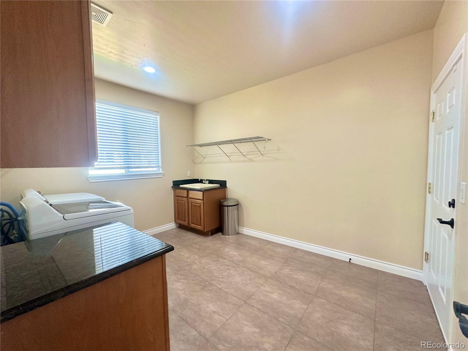 MLS Image #15 for 1271 s ammons street,lakewood, Colorado