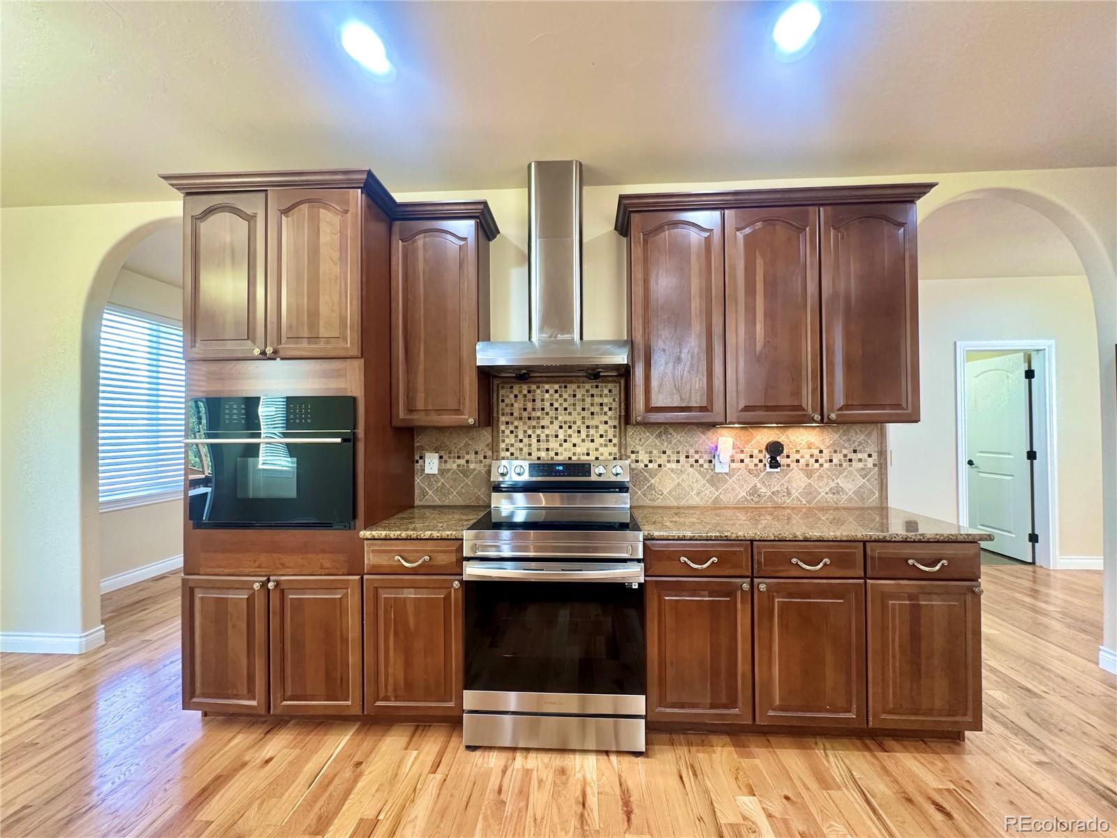 MLS Image #9 for 1271 s ammons street,lakewood, Colorado