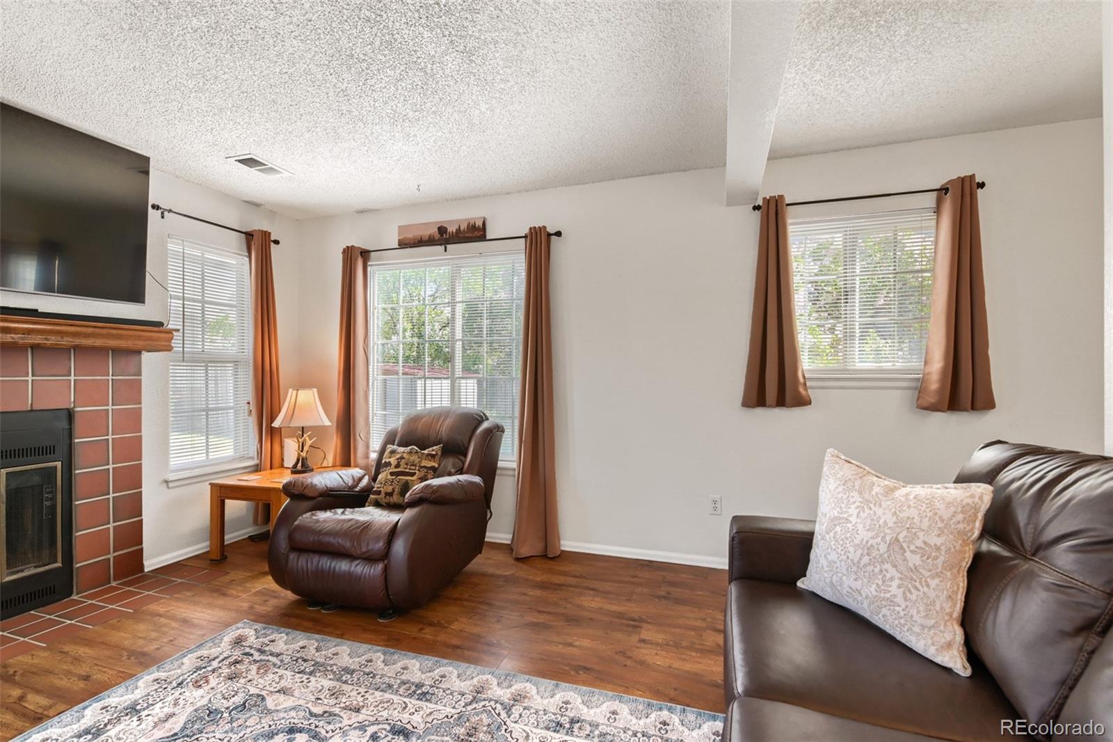 MLS Image #5 for 12586  forest street,thornton, Colorado