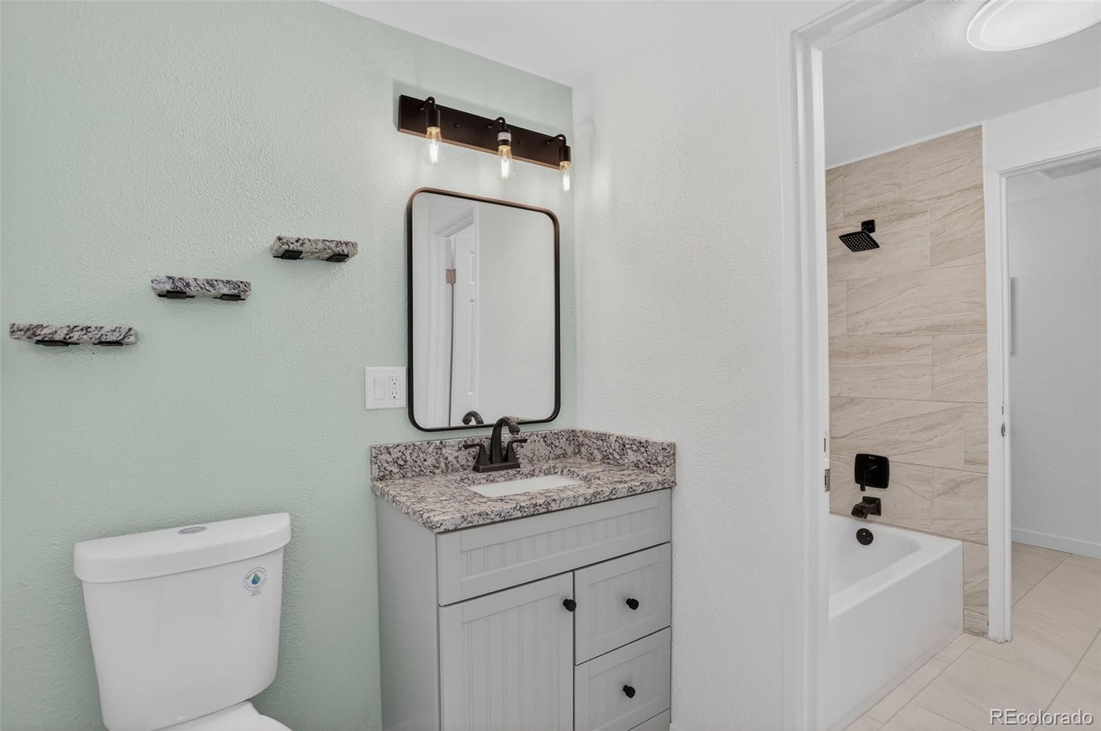 MLS Image #10 for 7335 e quincy avenue,denver, Colorado
