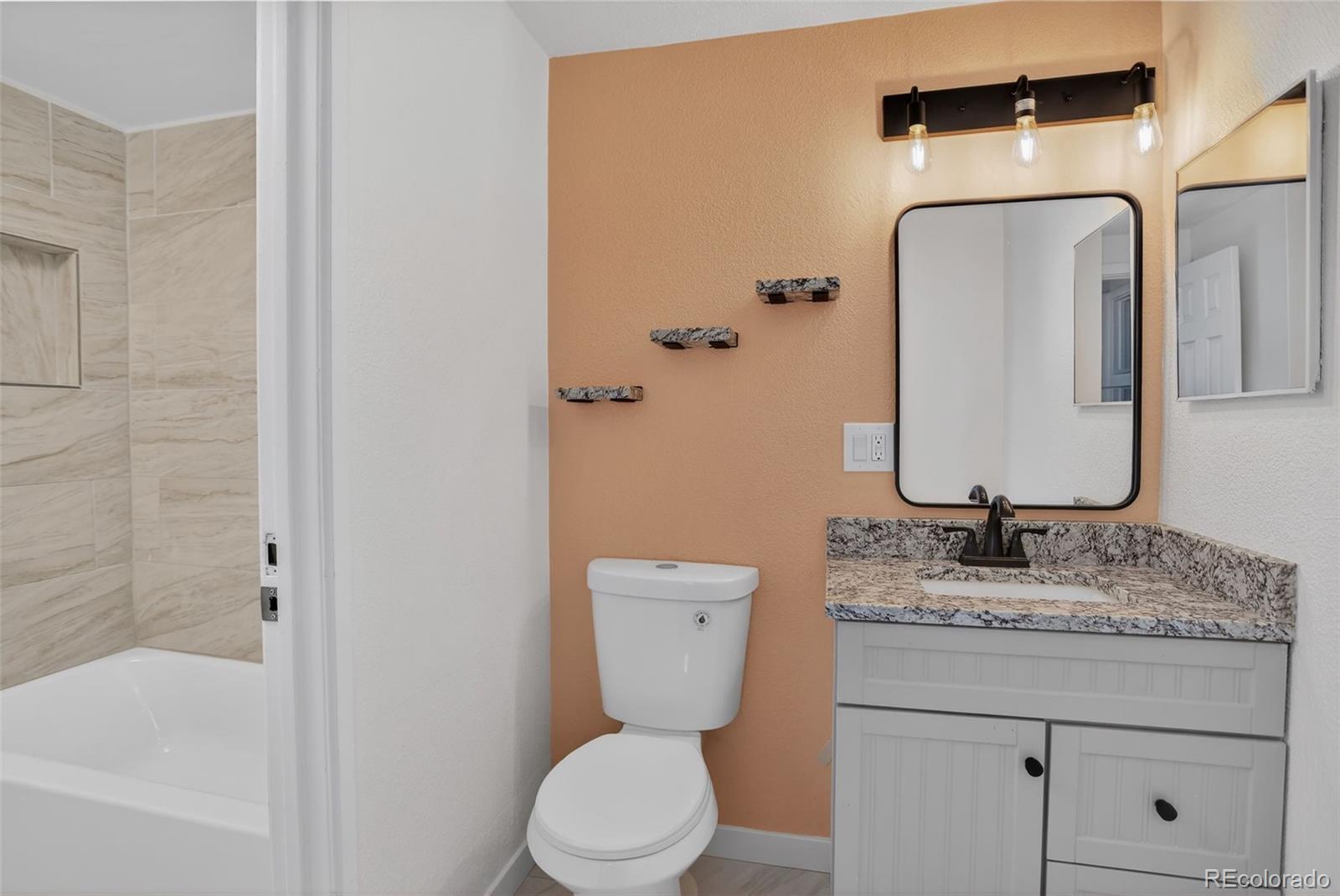 MLS Image #14 for 7335 e quincy avenue,denver, Colorado