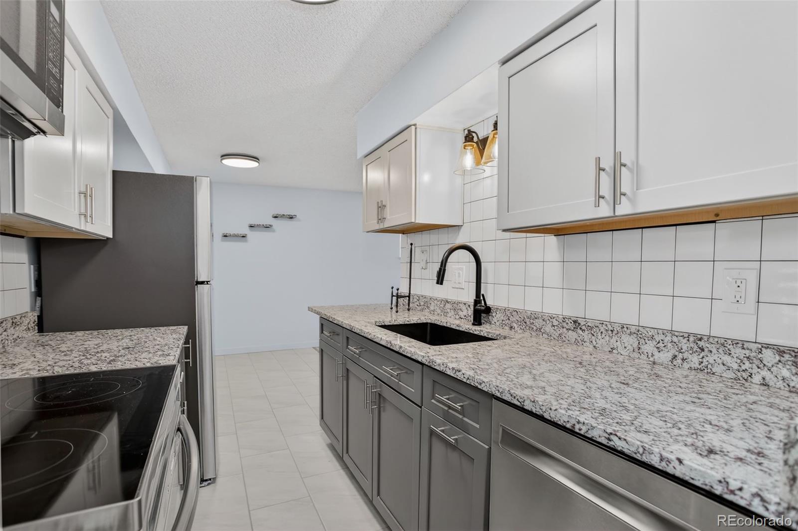 MLS Image #6 for 7335 e quincy avenue,denver, Colorado