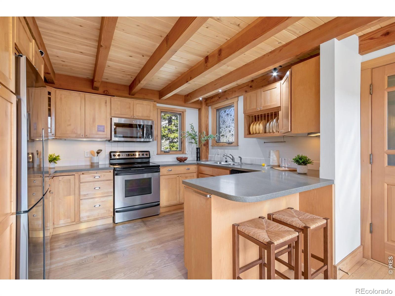 MLS Image #12 for 520  isaac lane,bellvue, Colorado